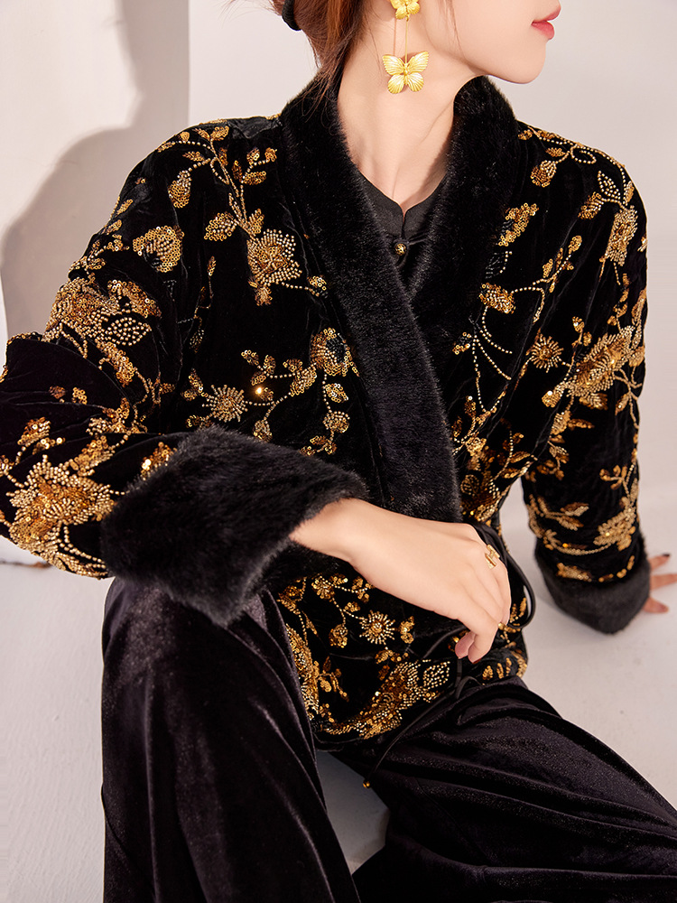 Neue chinesische Winterkleidun – Winter Clothing For Bewertung und Preis