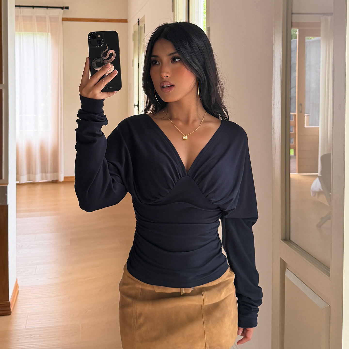 Elegante V-Ausschnitt-Oberteil – Winter Clothes Bewertung und Preis
