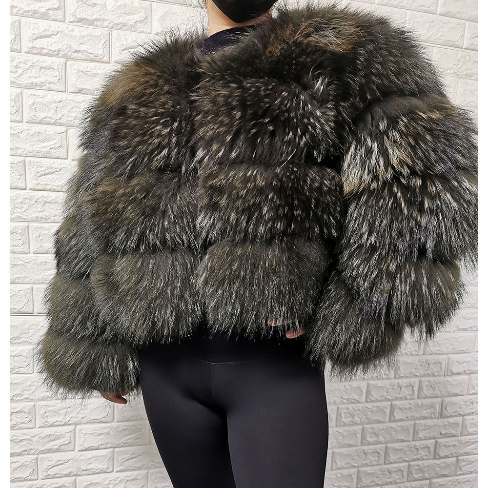 2025, Trend Naturpelz, echter  – Jack Winter Clothing Bewertung und Preis