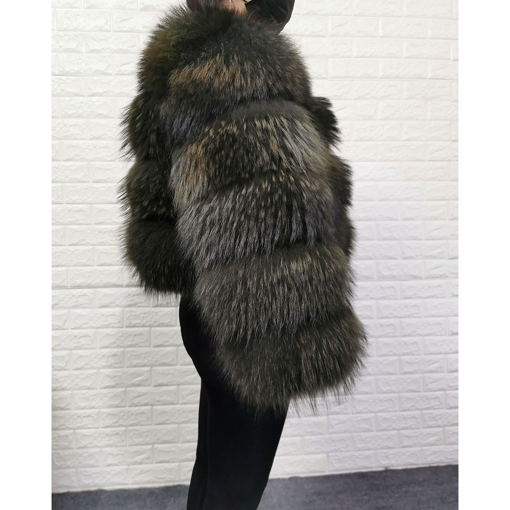 2025, Trend Naturpelz, echter  – Jack Winter Clothing Bewertung und Preis